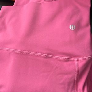 LULULEMON | Pink lychee Align Leggings 28”